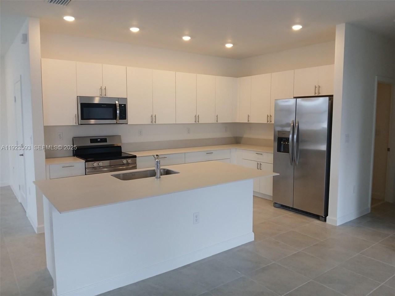 Southwest 339th Street #0 - Photo 7 of 32