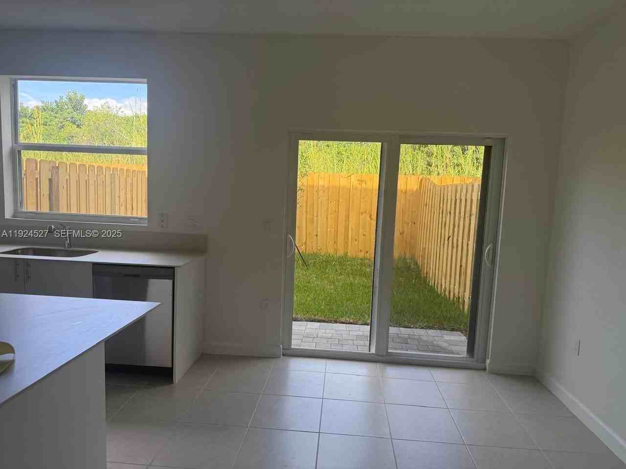 17809 Sw 356th Ter #0 - Photo 4 of 20