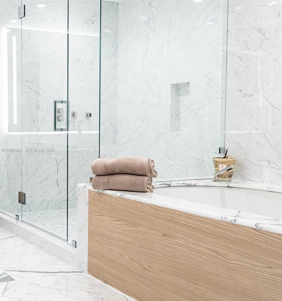 1135 103rd Street #402 - Photo 7 of 16