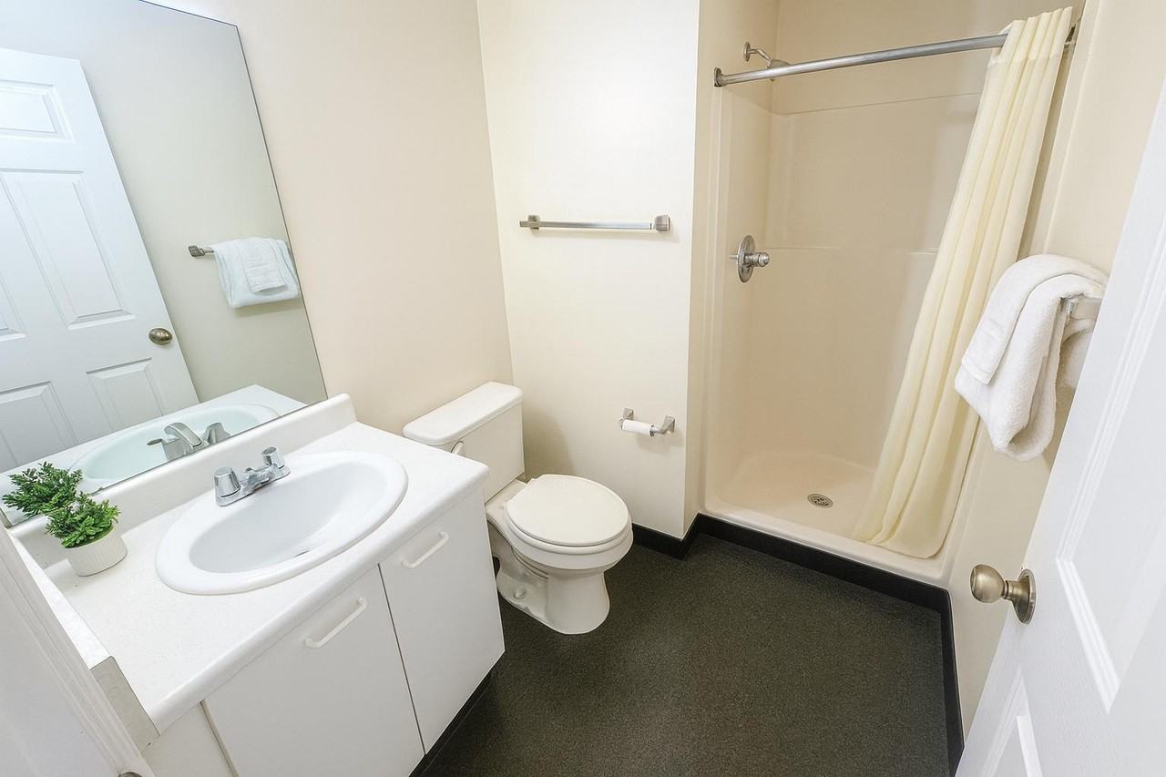 Pelican Dr - Photo 7 of 8