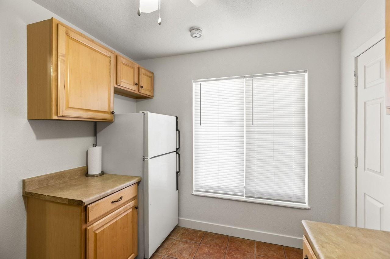 Byrnes Ave - Photo 3 of 11