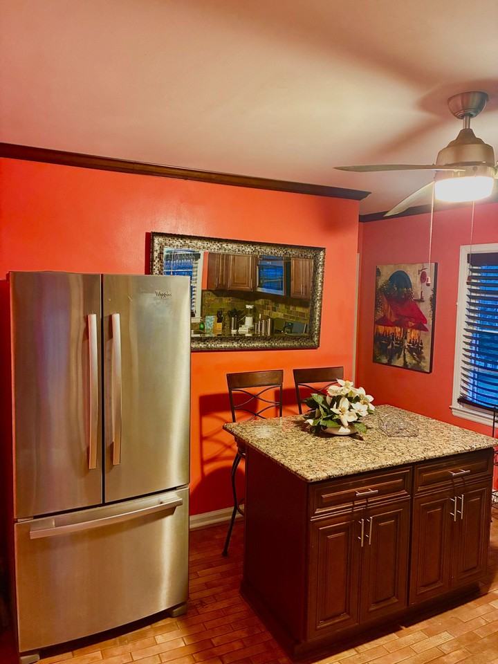 Fountain Drive Southwest - Photo 4 of 6