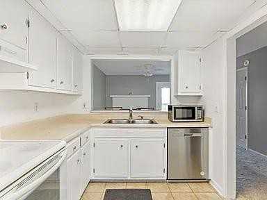 Slayton Dr - Photo 2 of 5