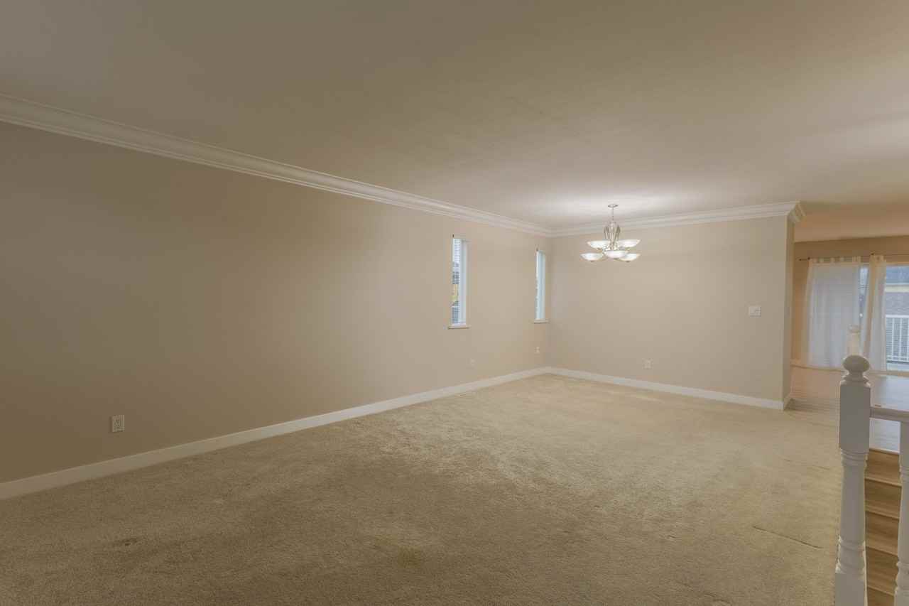 34660 6th Ave #MAIN - Photo 6 of 29
