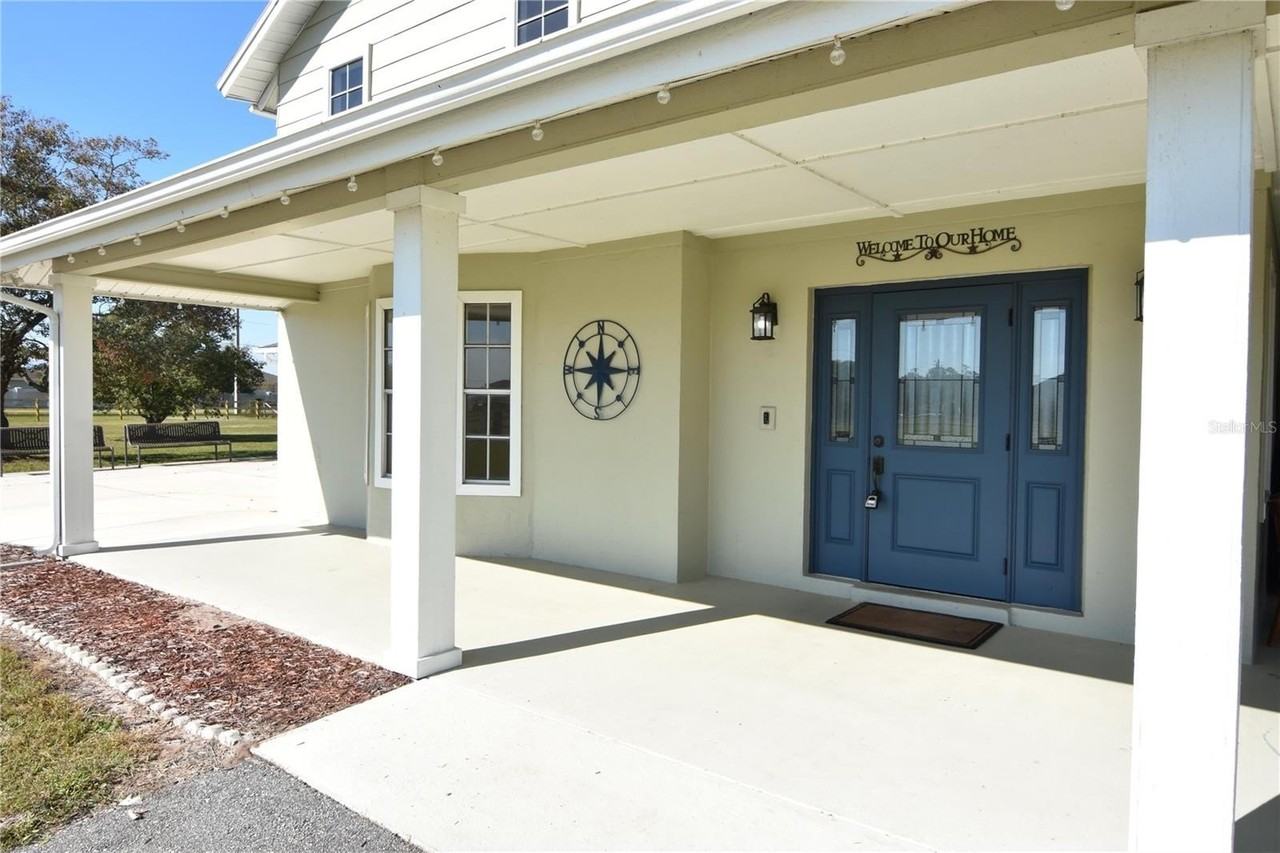 3233 Hickory Tree Rd - Photo 3 of 23