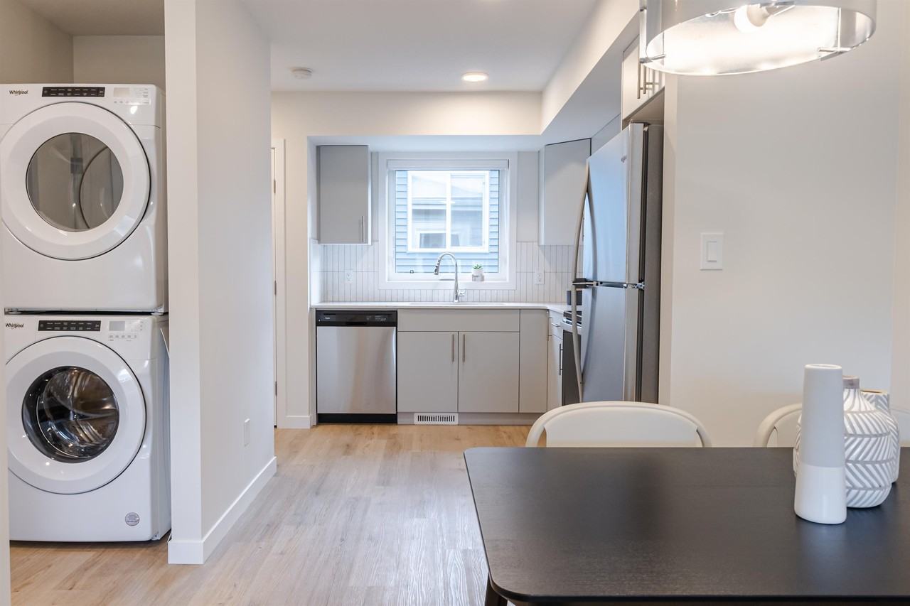 22640G 80 Ave Nw #G - Photo 3 of 12