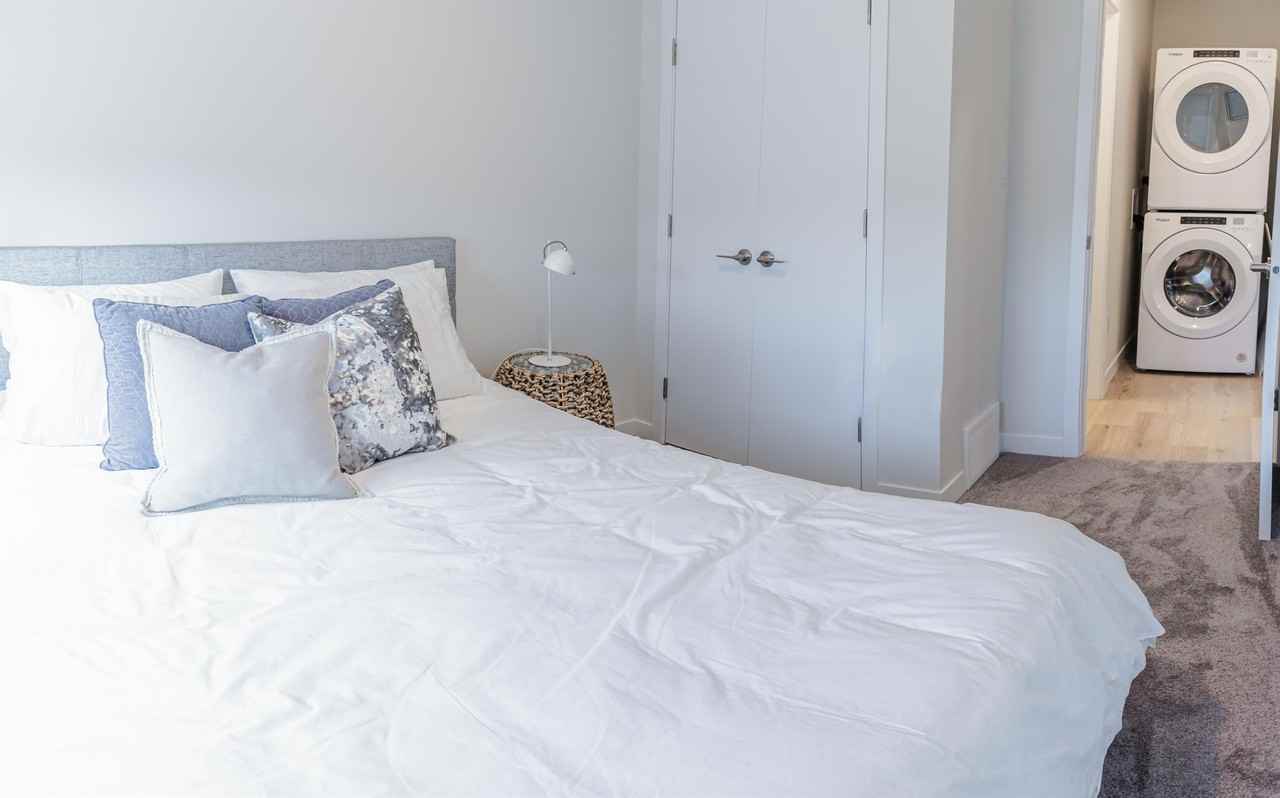 22640G 80 Ave Nw #G - Photo 7 of 12