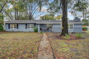 403 Palm Springs Drive - Photo 1 of 1