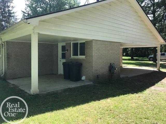 19207 29 Mile Rd - Photo 3 of 30