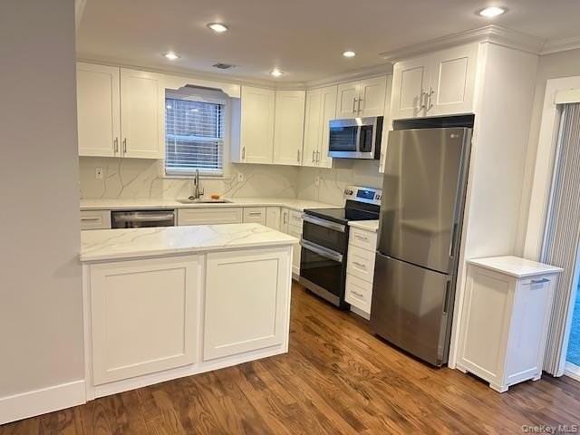 23 West Drive #B - Photo 4 of 16