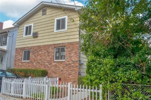 featured image of 11 Elm Street #2ndFL