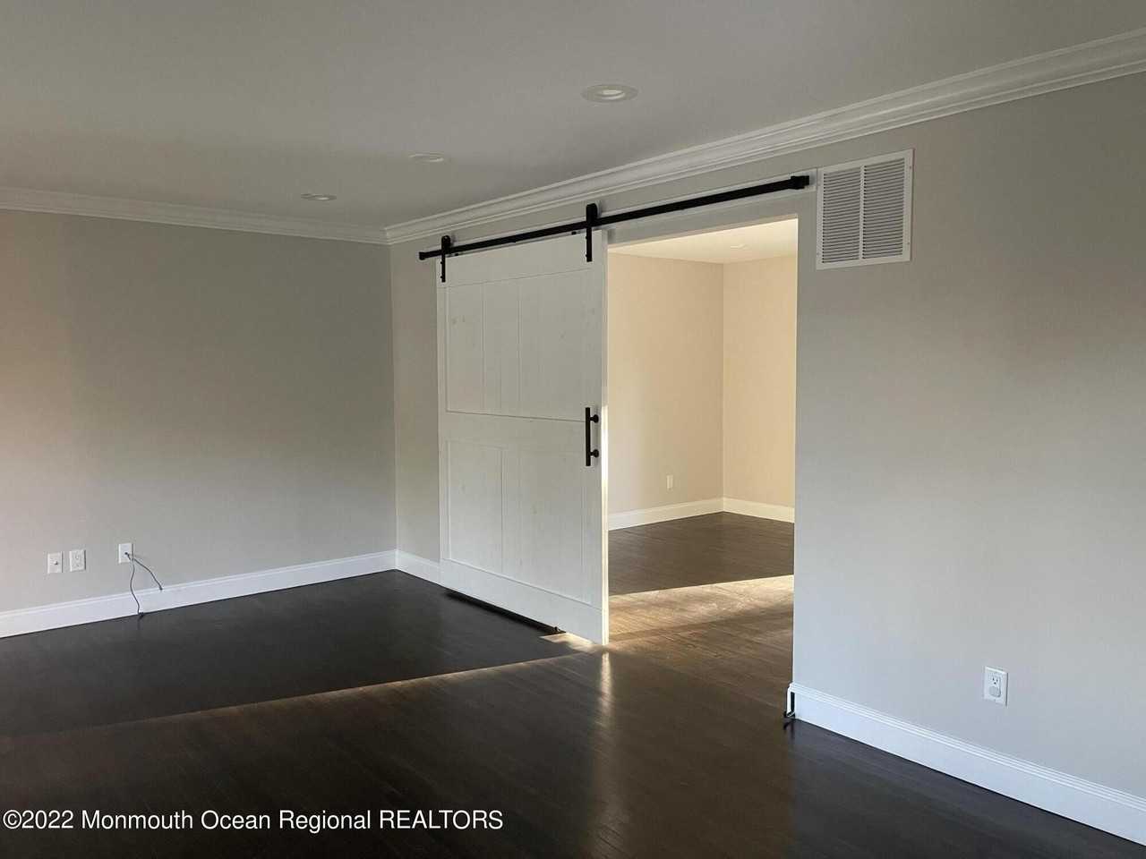 5 Stockport Way - Photo 4 of 33