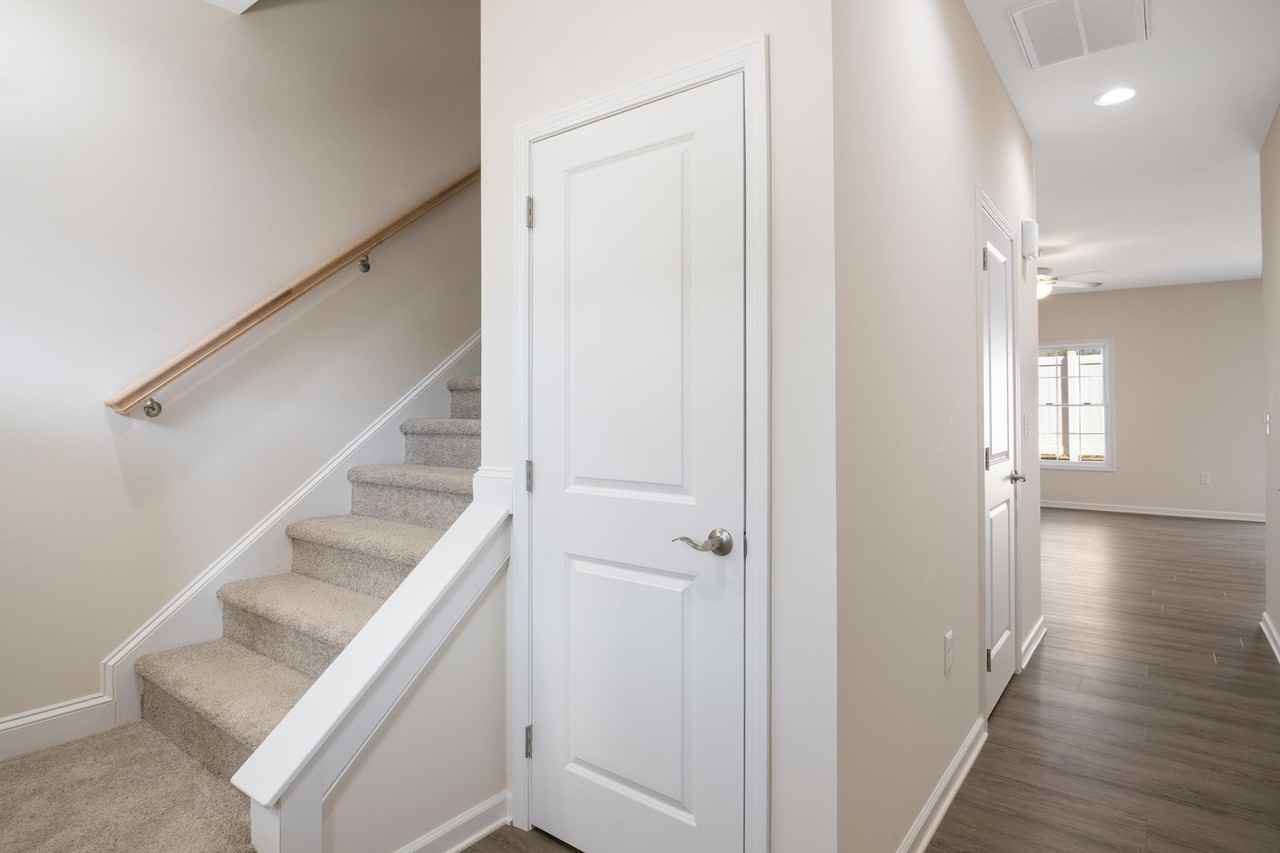 Warren Newcomb Dr - Photo 4 of 48