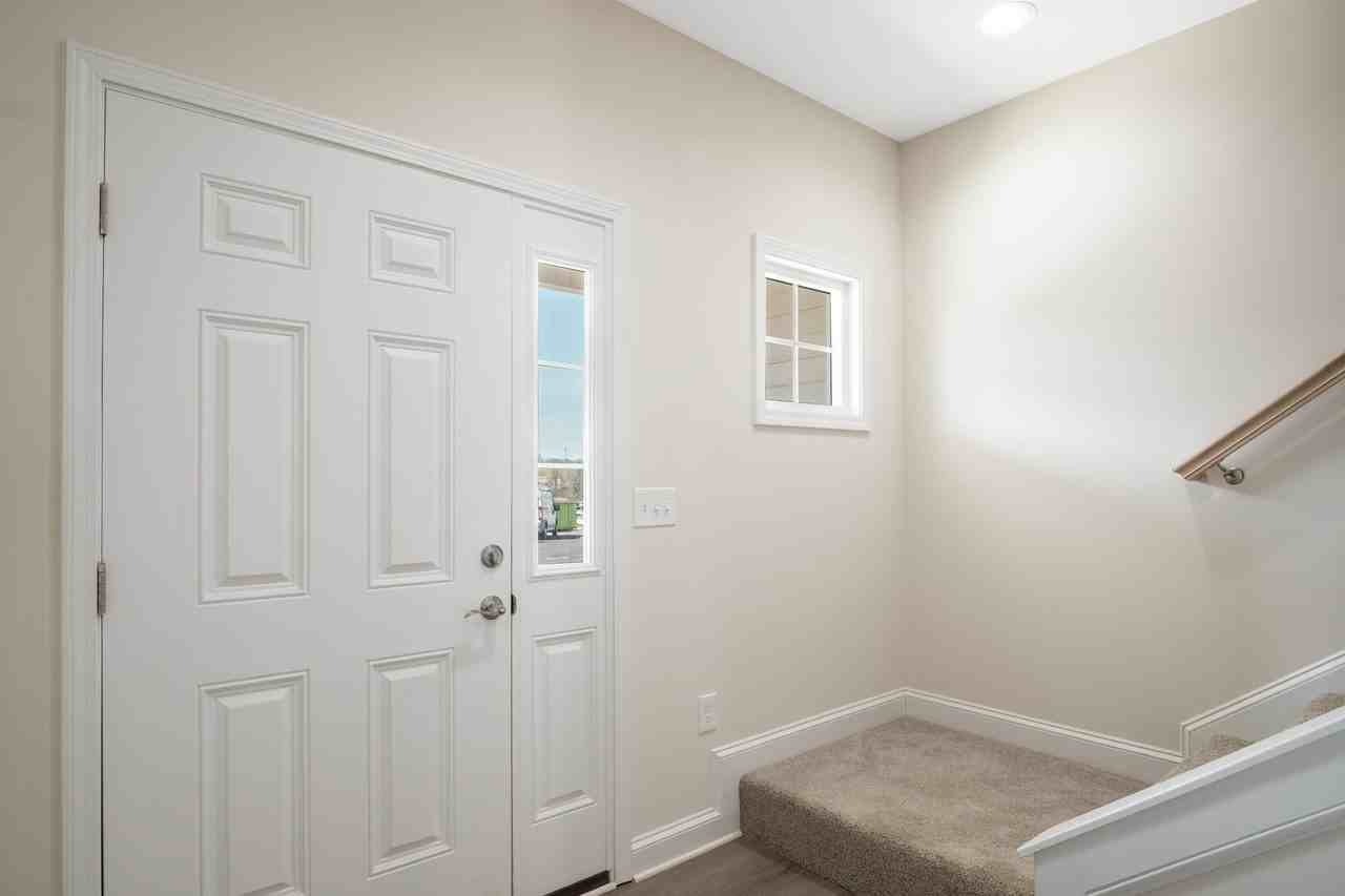 Warren Newcomb Dr - Photo 5 of 48