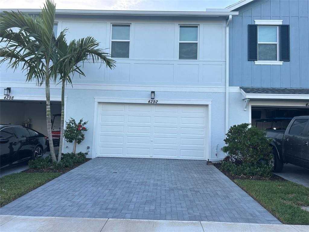 4292 S Longwood Lake Sq - Photo 7 of 23