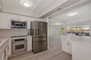 featured image of 2217 Northeast 20th Avenue