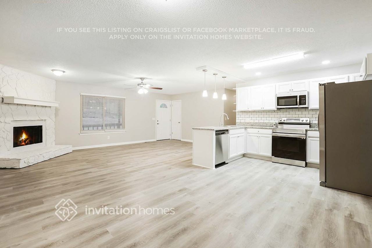 4178 Maroney Mill Road - Photo 7 of 22