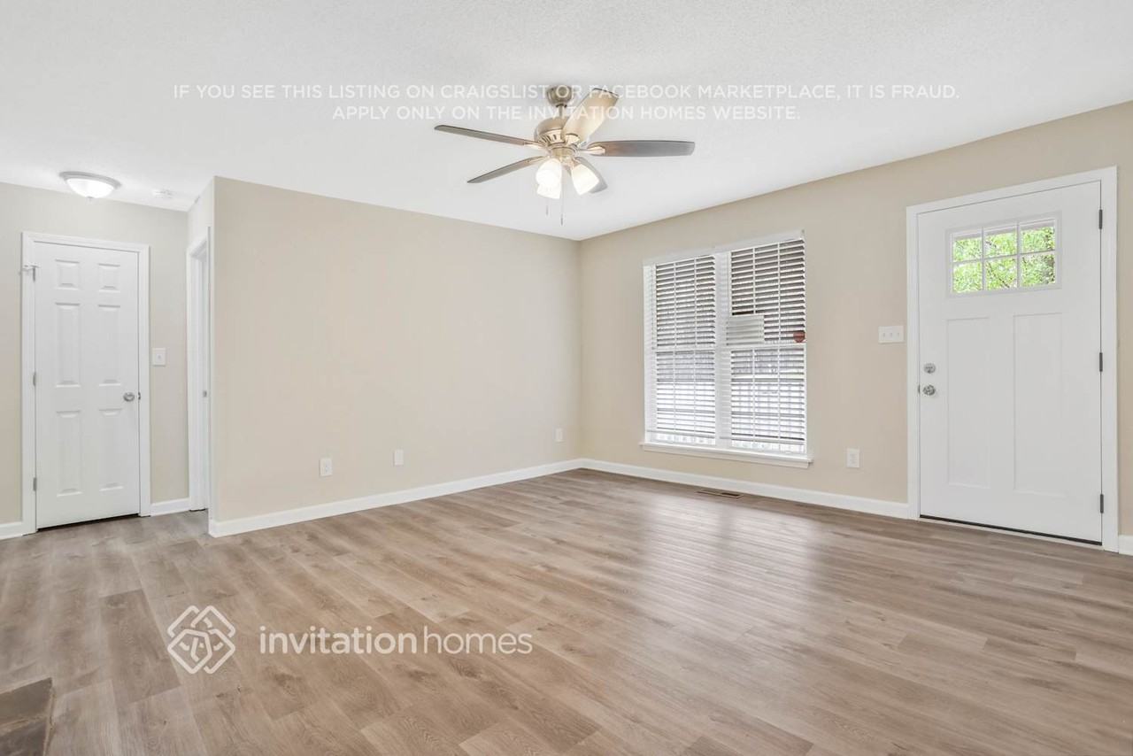 282 Seals Dr - Photo 2 of 25