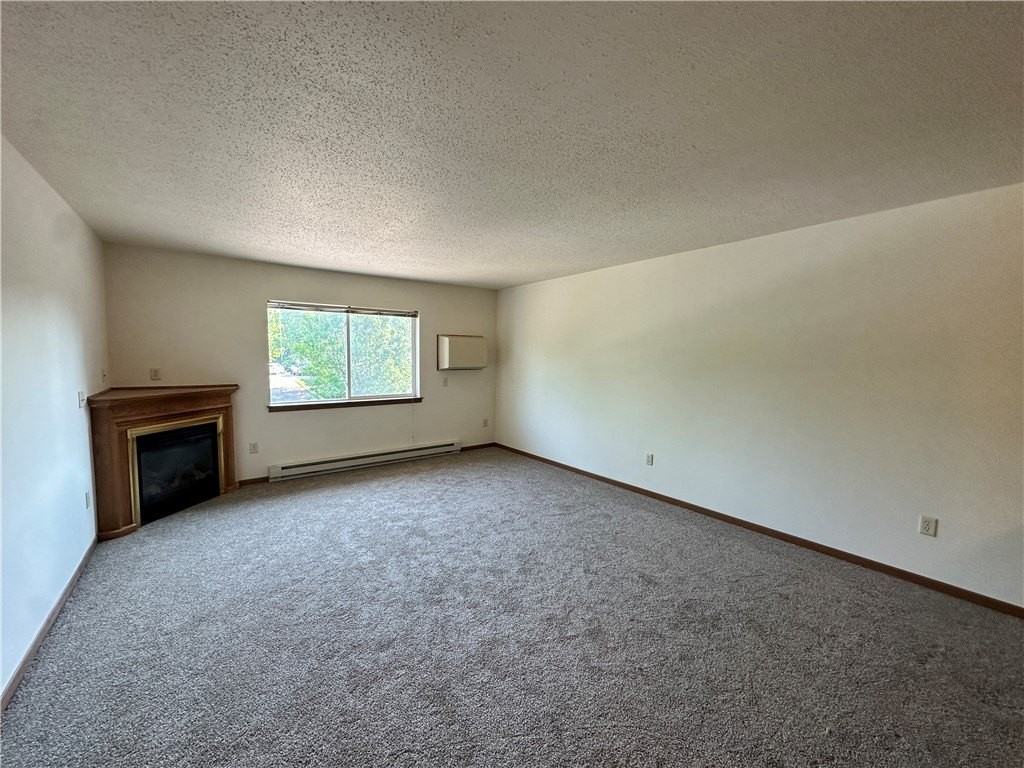 714 Bruce Court #12 - Photo 2 of 11