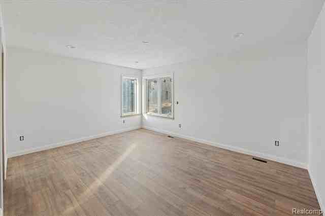 Katherina Z Pl - Photo 7 of 24