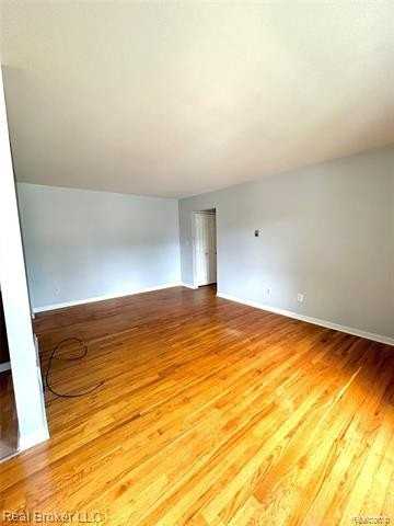 4840 Briarwood Avenue #2 - Photo 7 of 11