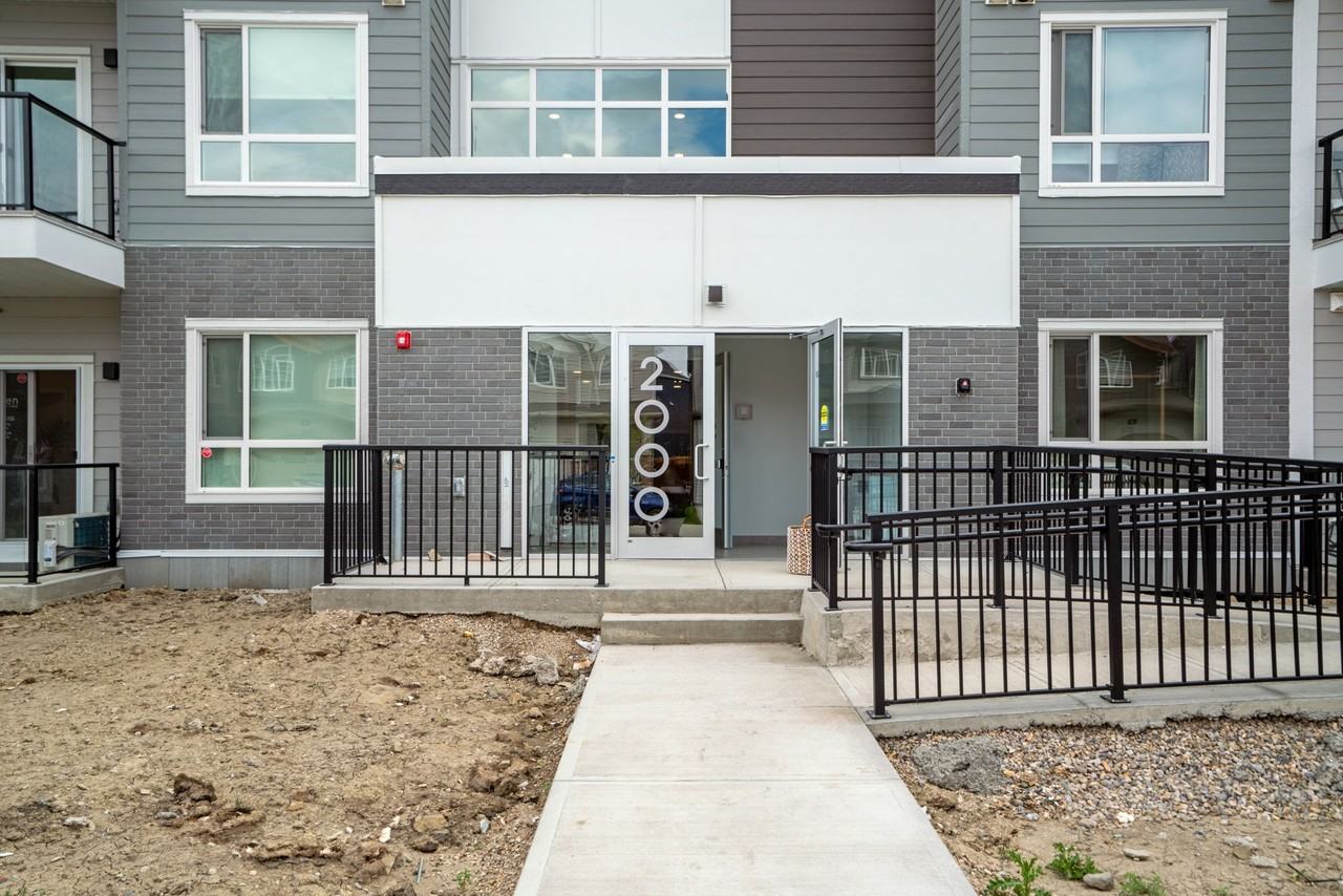 Carringham Gate NW #2416 - Photo 3 of 23