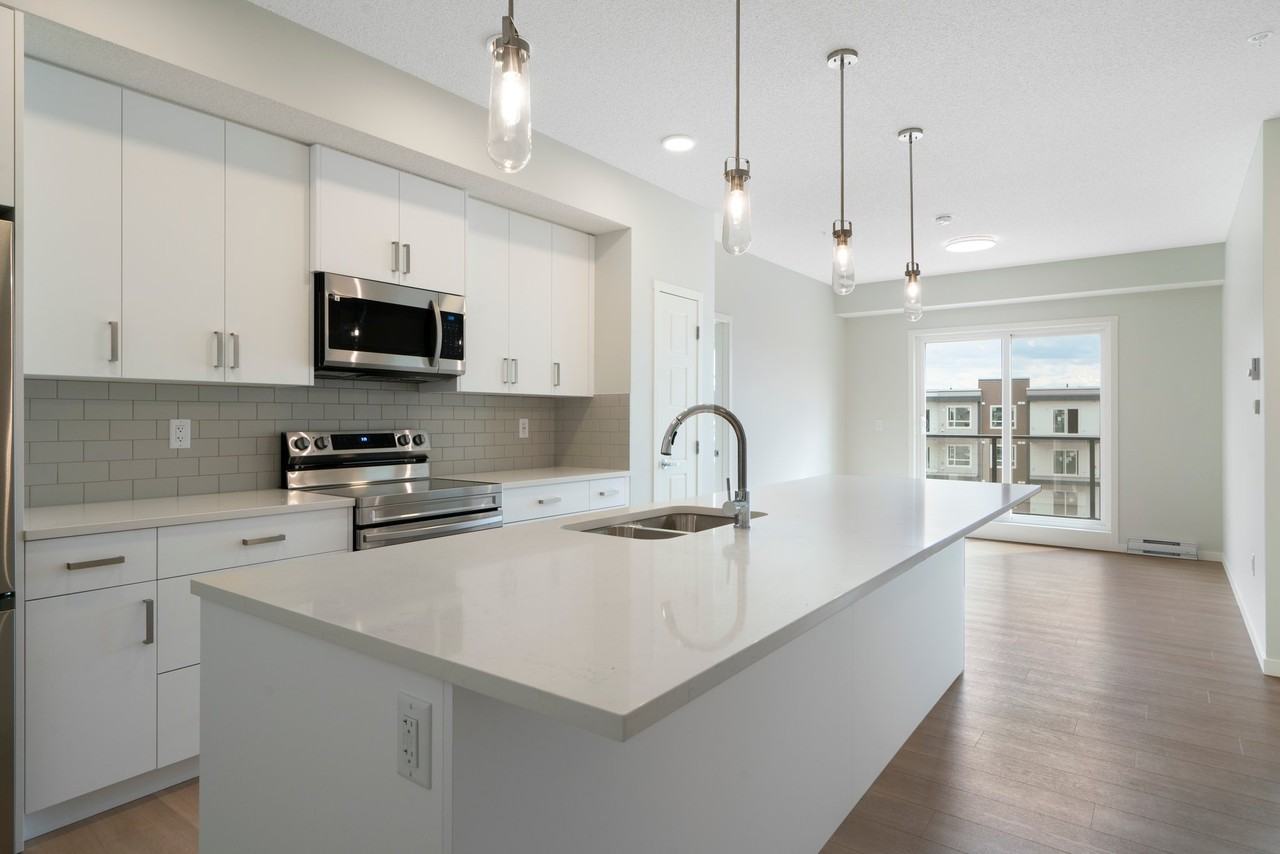 Carringham Gate NW #2416 - Photo 4 of 23