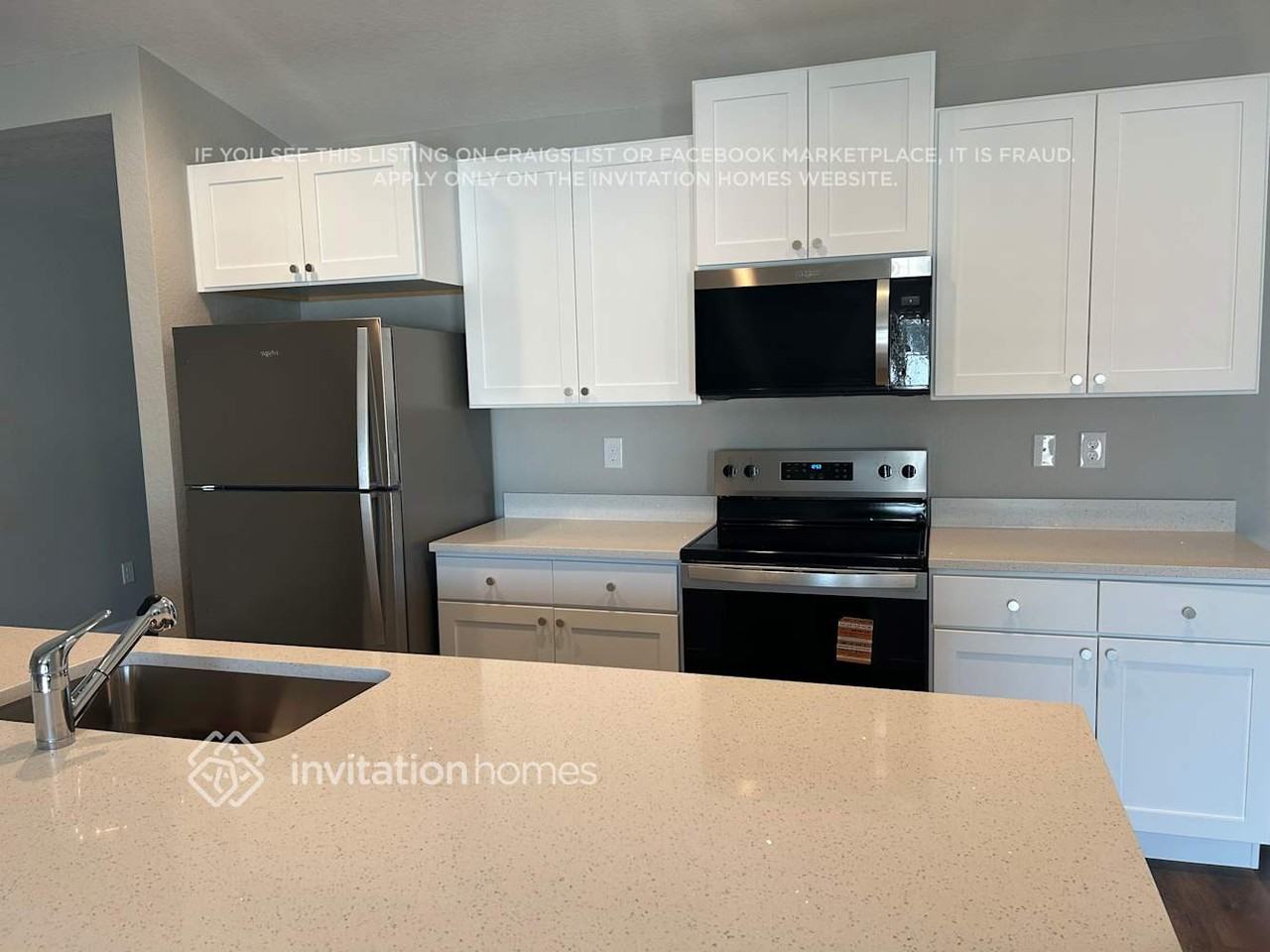 711 Northeast 1st Place - Photo 6 of 17