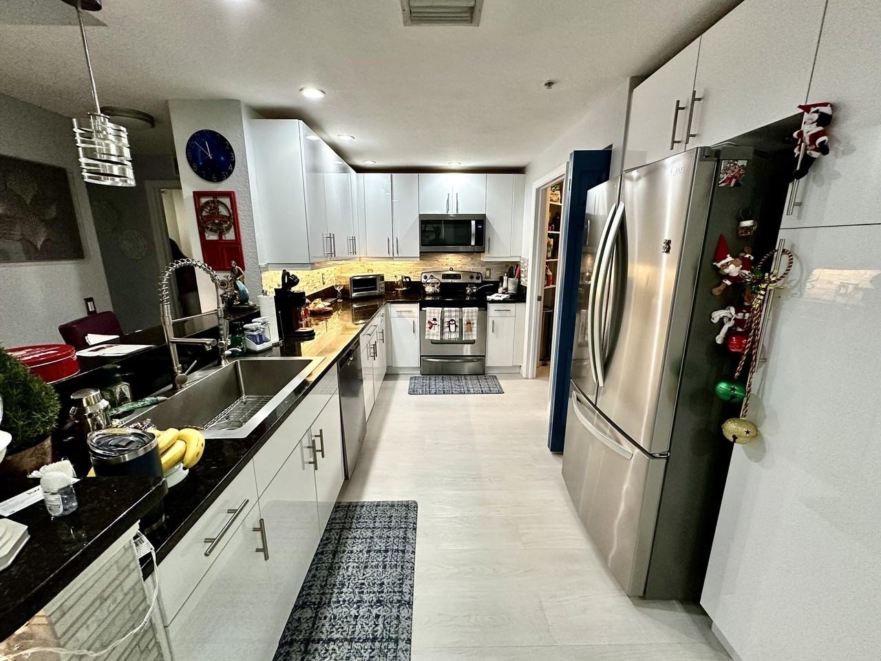 4720 Mimosa Place #905 - Photo 4 of 19