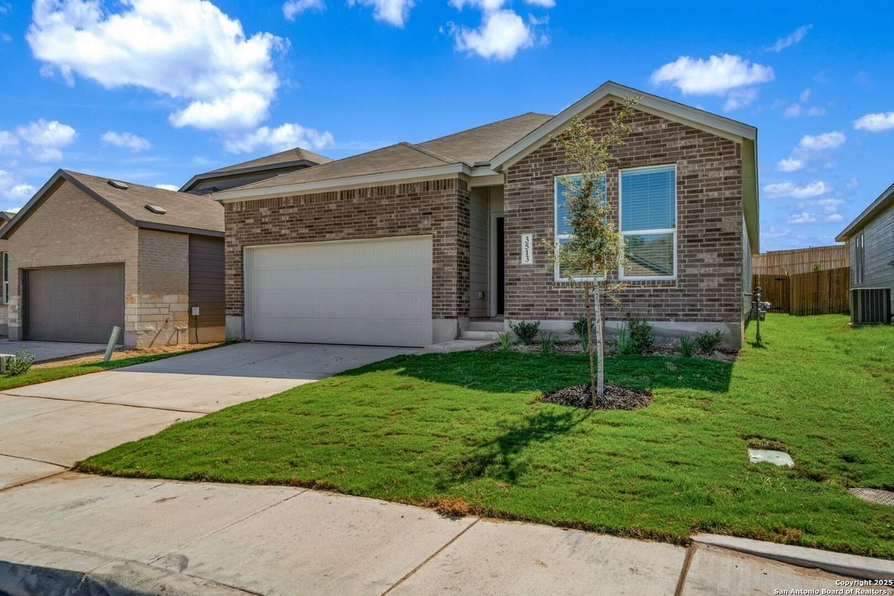 3513 San Antonio - Photo 3 of 32