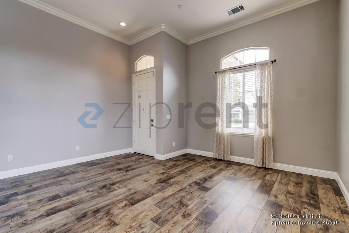 665 Ray Street - Photo 3 of 19