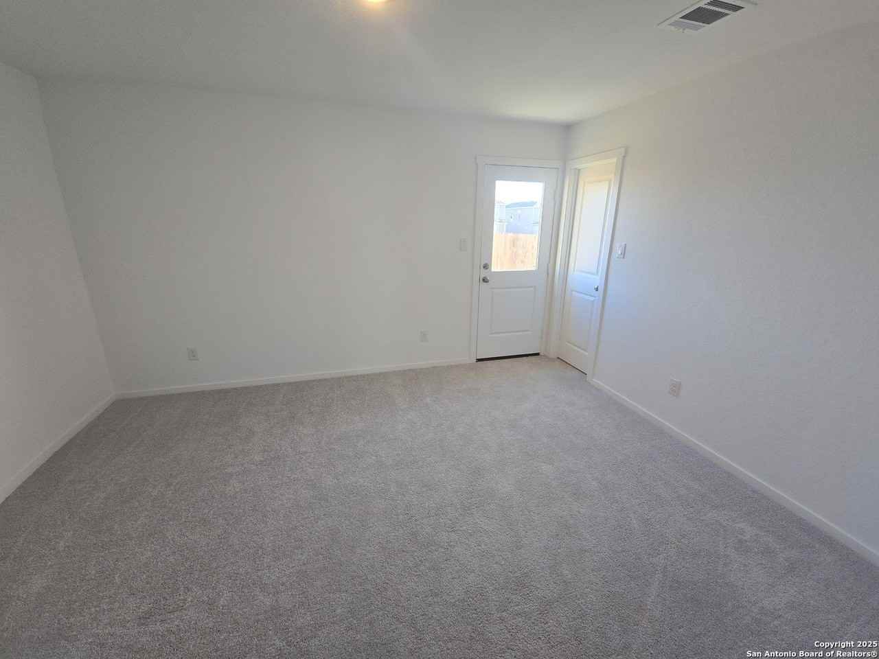 6702 Chart - Photo 6 of 13