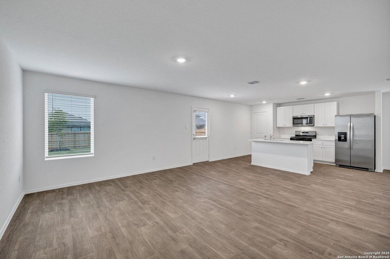 5024 Pitch Mark - Photo 4 of 25