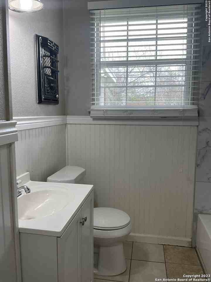 7507 Buckboard Ln - Photo 2 of 21