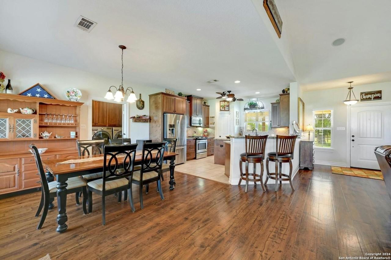 126 Candlin Lane - Photo 5 of 15