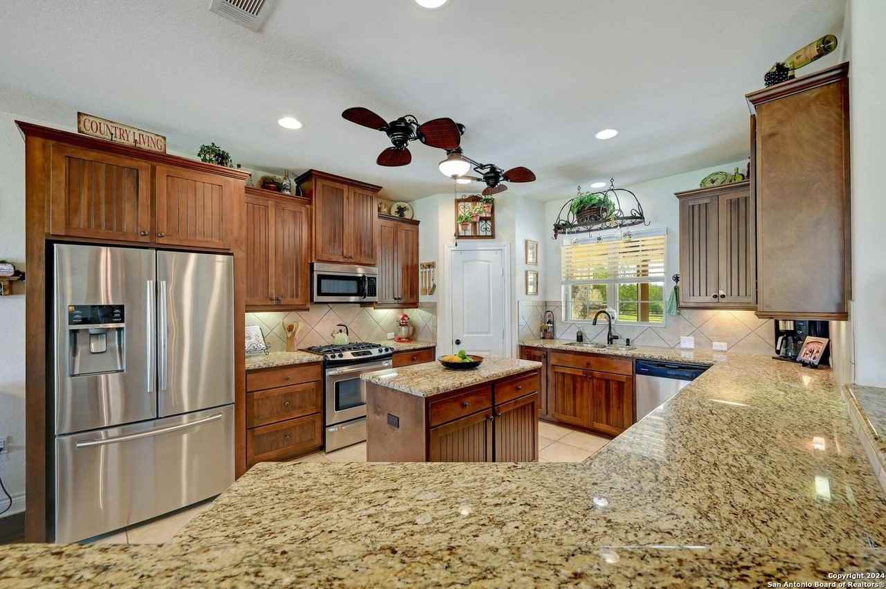 126 Candlin Lane - Photo 6 of 15