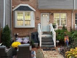 featured image of 4788 Summersweet Drive