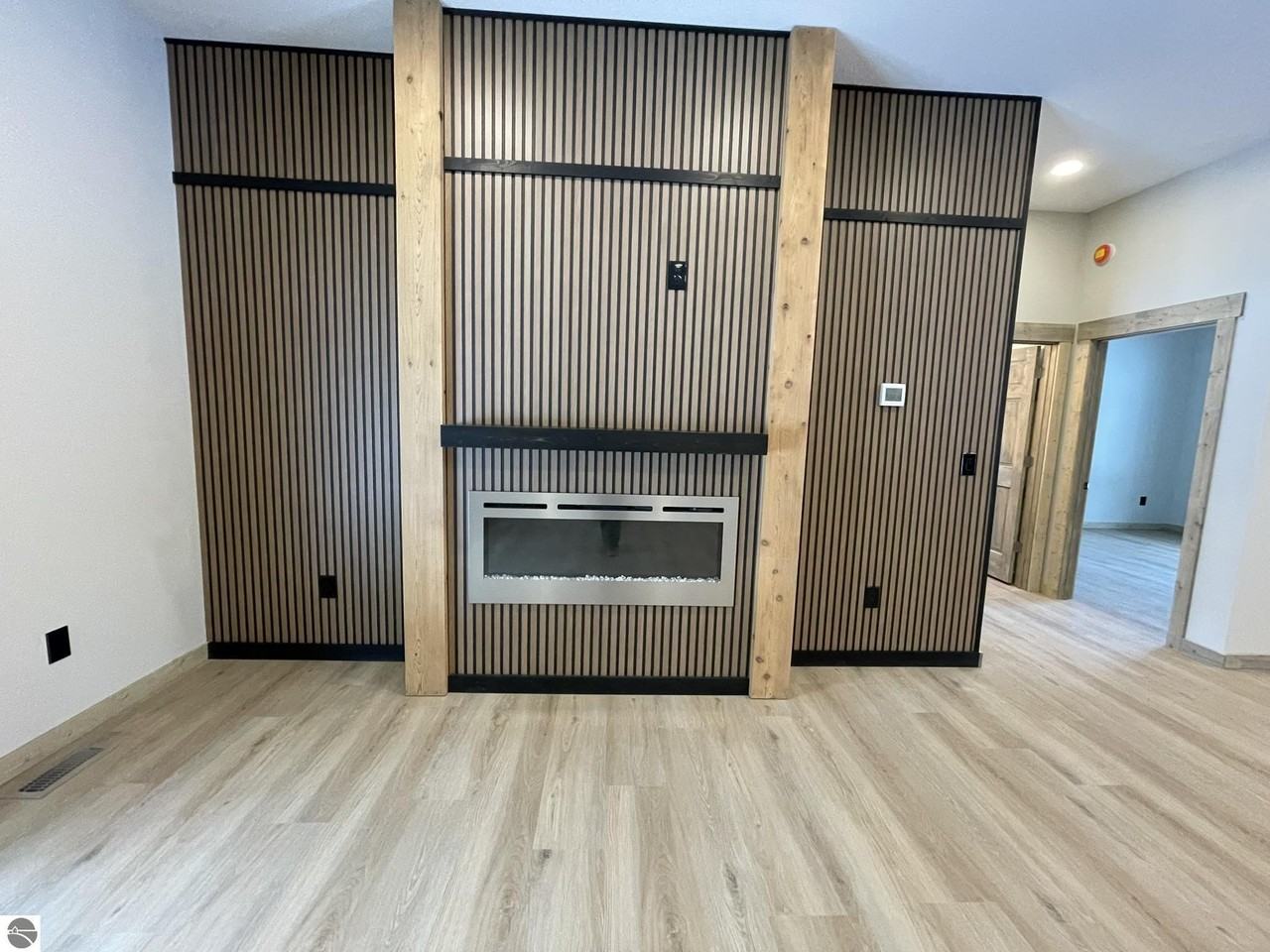 Kalkaska St - Photo 4 of 28