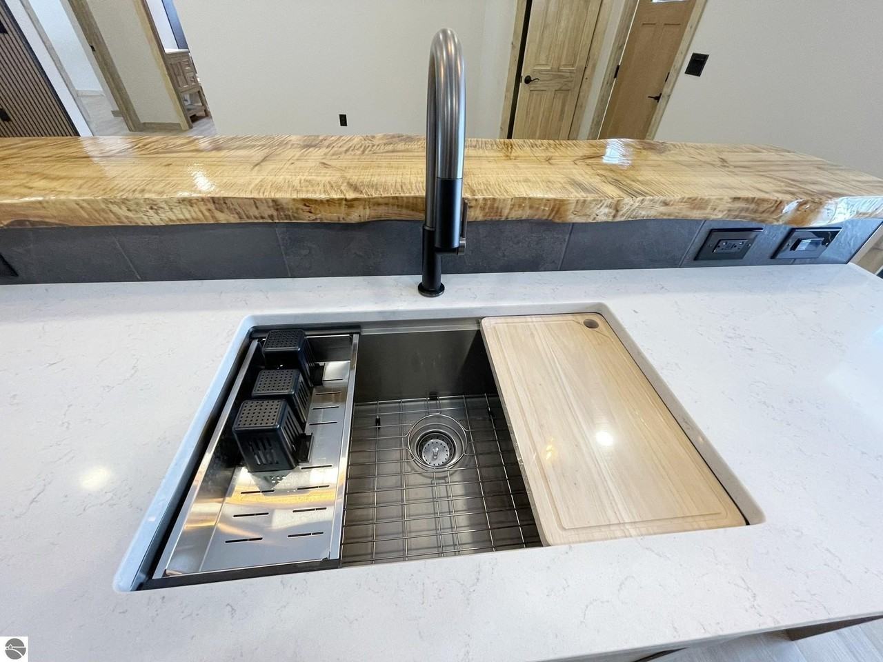 Kalkaska St - Photo 7 of 28