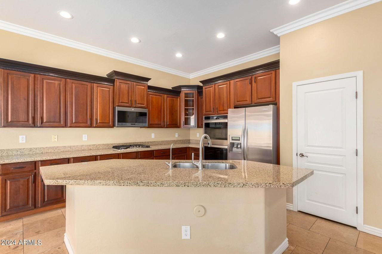 7453 North 85th Drive - Photo 5 of 49