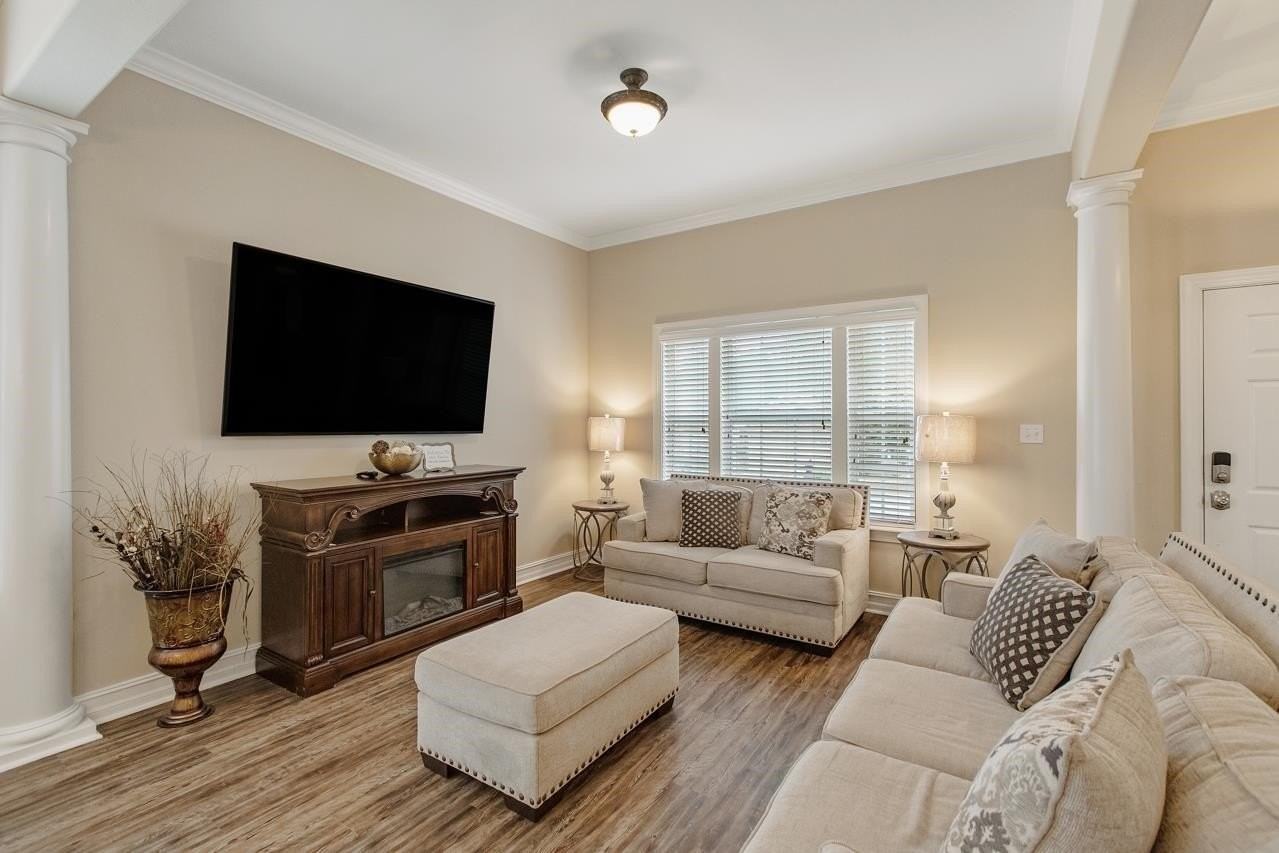 1631 Osprey Pointe Dr - Photo 5 of 36