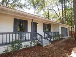 featured image of 913 Tamarack Avenue