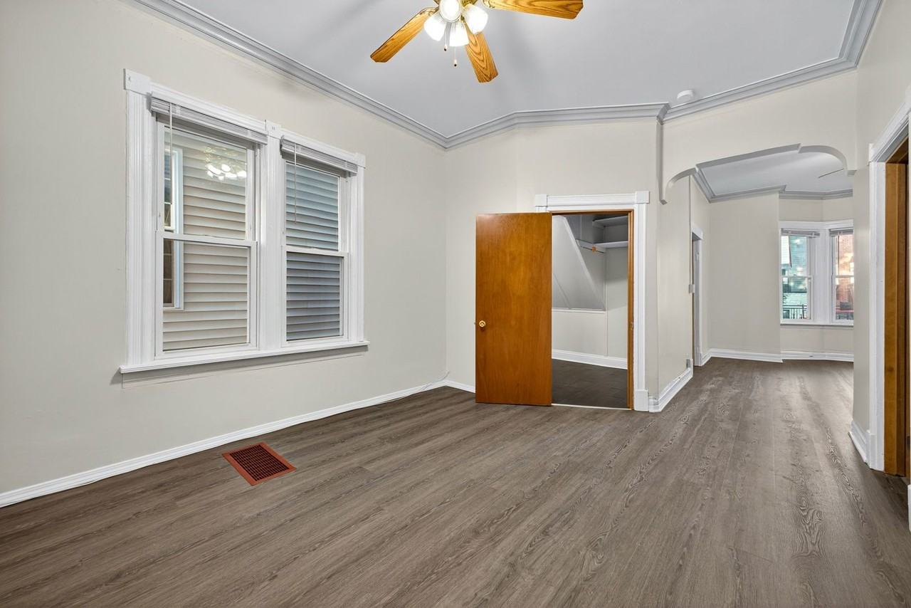 1922 North Whipple Street ##1 - Photo 6 of 16