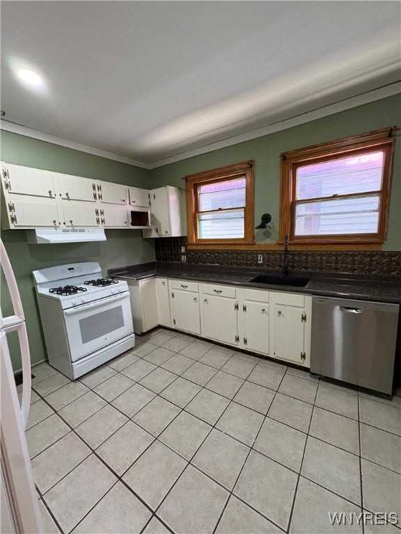 497 Breckenridge Street - Photo 6 of 10