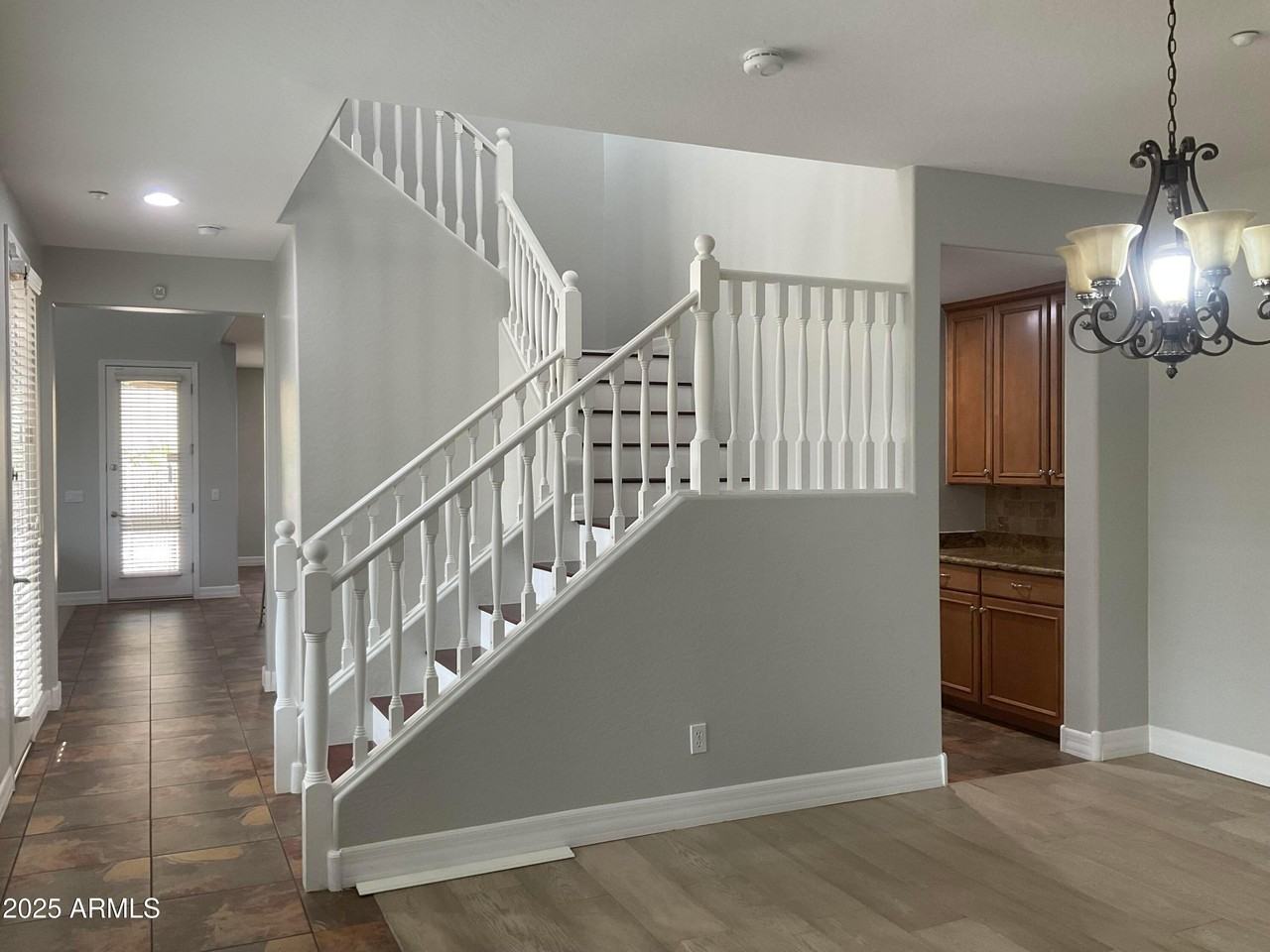 20893 W Cora Vis - Photo 4 of 50