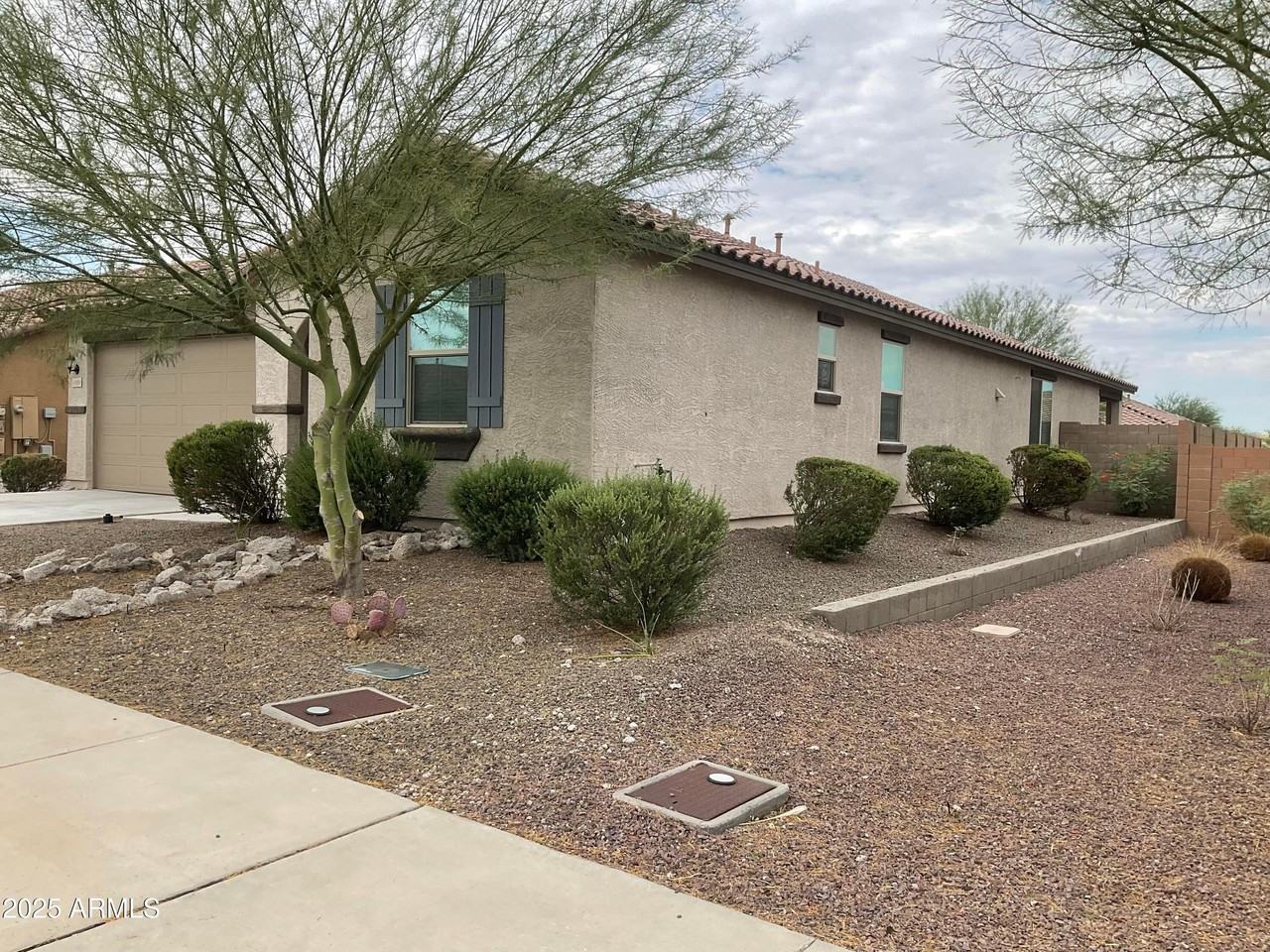 14968 S 180th Ave - Photo 2 of 26