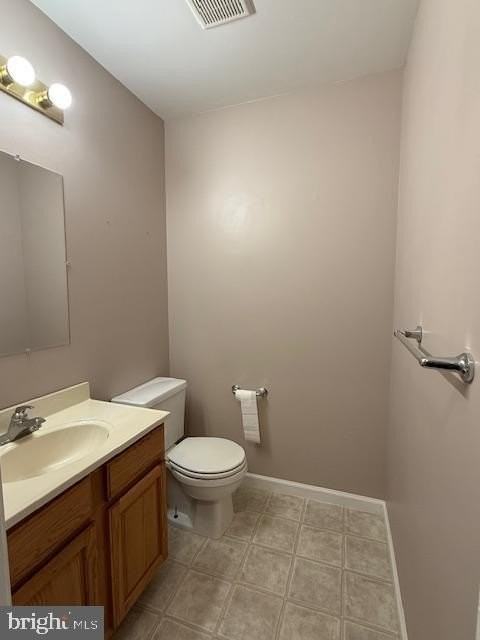 326 Lincoln Avenue - Photo 7 of 16