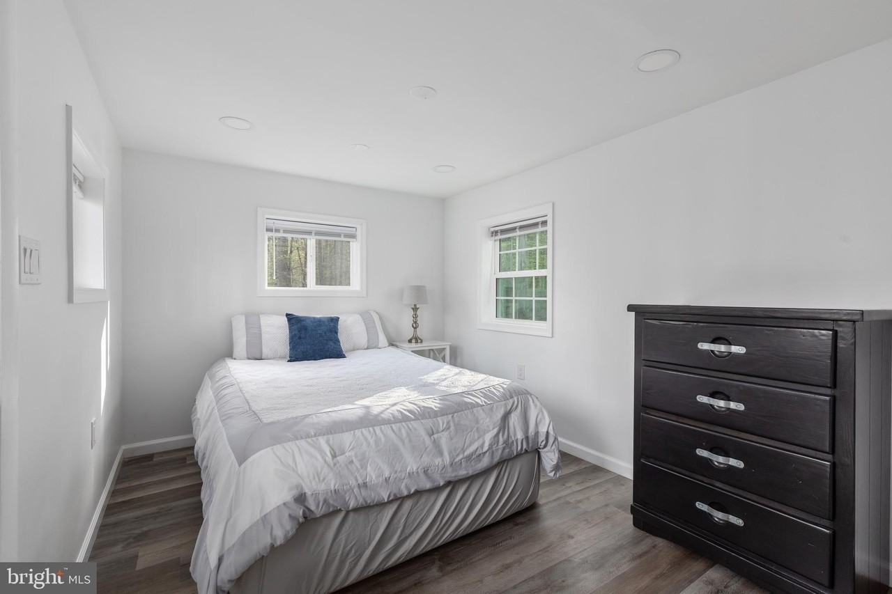 4518 Highpoint Lane - Photo 3 of 4