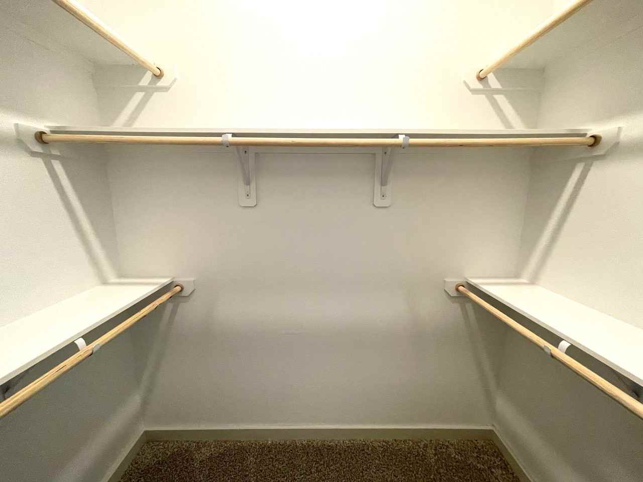 Circle Drive #01-091 - Photo 6 of 12