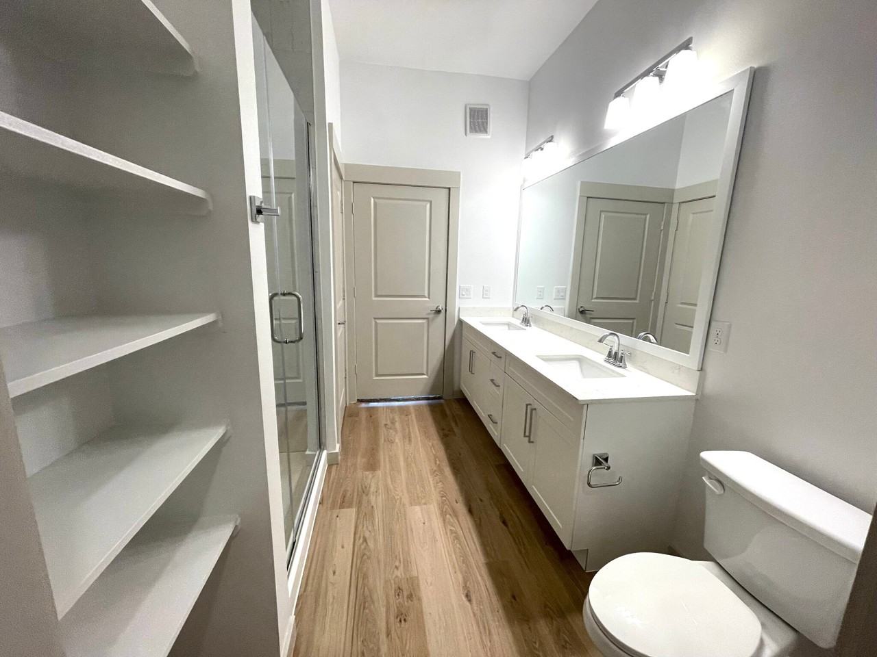 Circle Drive #02-238 - Photo 6 of 14